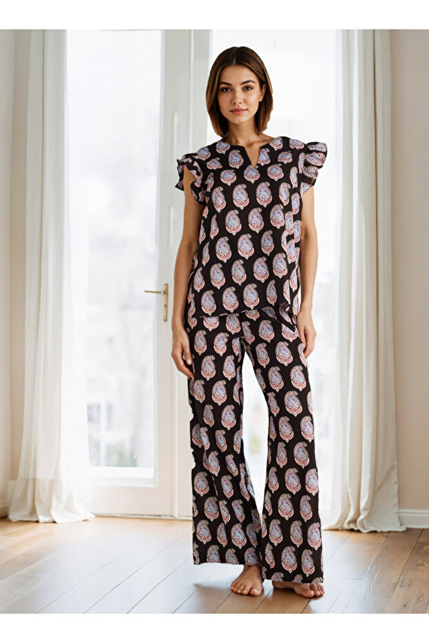 Printed Pyjama Set with Ruffle Sleeves