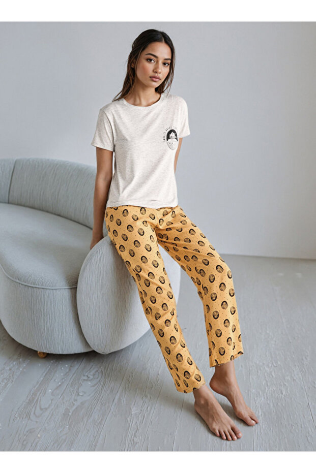 طقم بيجامة مطبوع - 1