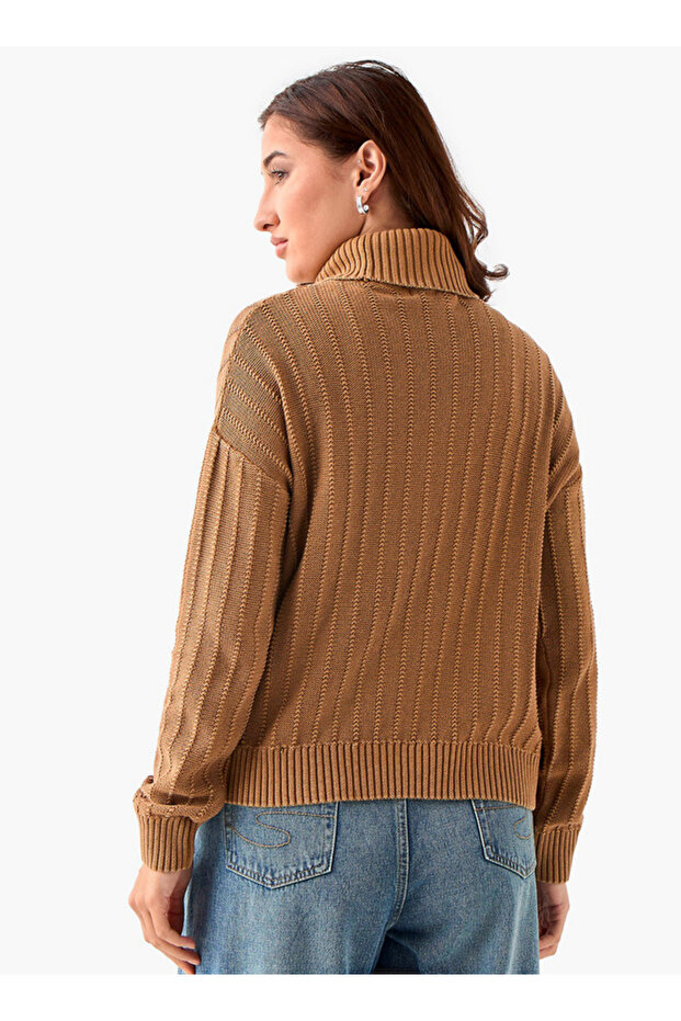 Washed Pull On Sweater - 3