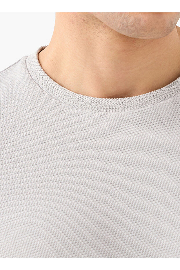 تي شيرت منقوش بالفشار - 3