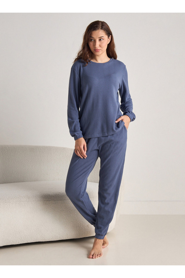 طقم بيجاما بنقشة الوافل - 1