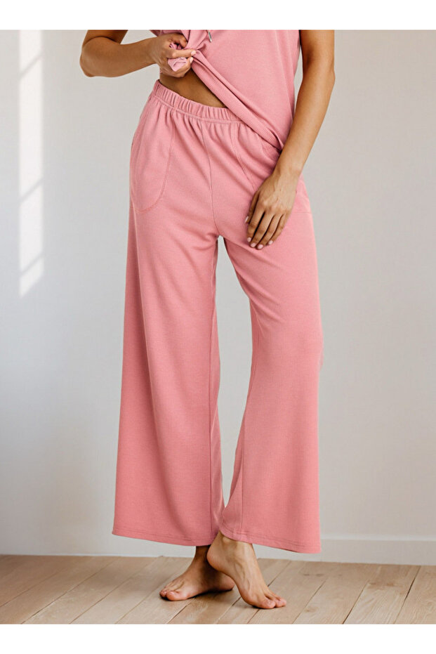 طقم بيجامة مزخرف - 4