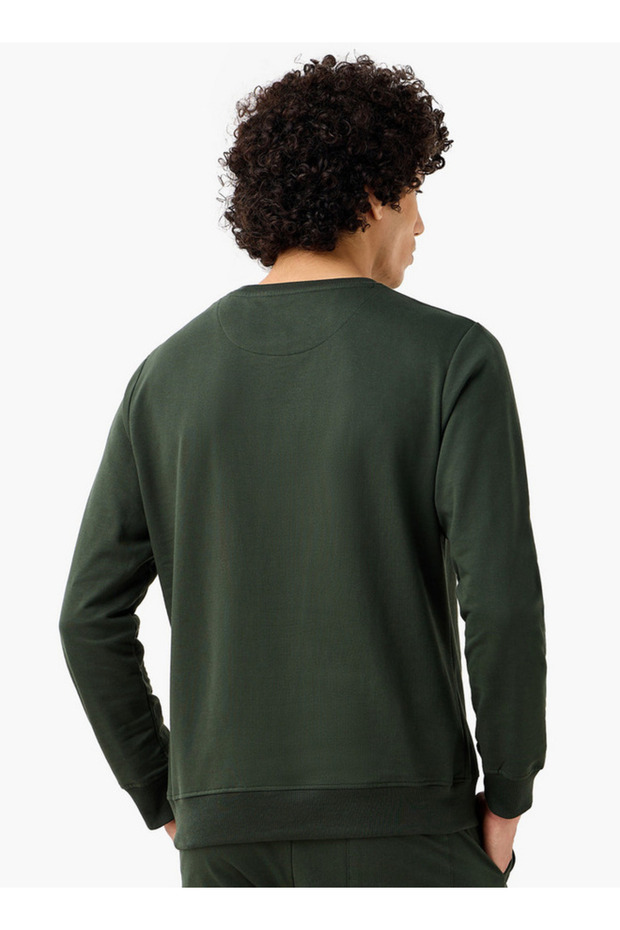 سويت شيرت بقصة عادية - 4