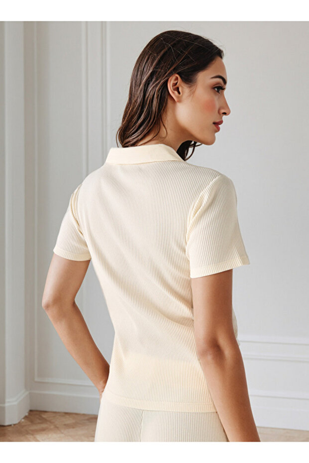 تي شيرت جوني كولر مضلع - 4