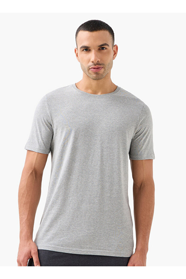 طقم بيجامة برباط إغلاق - 2