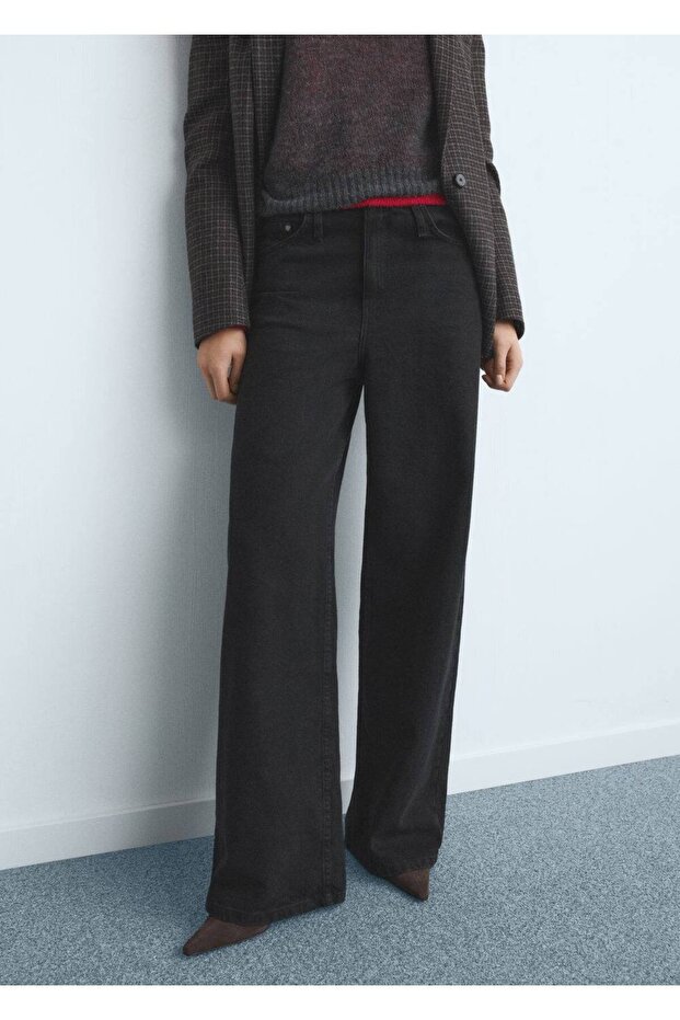 Mid Waist Wide Leg Jeans