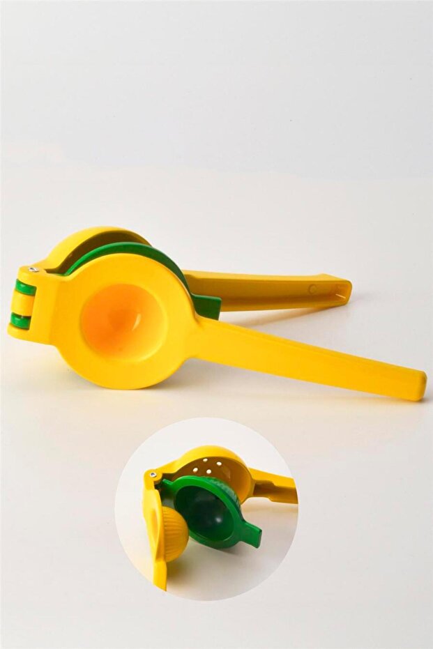 Double Citrus Juicer