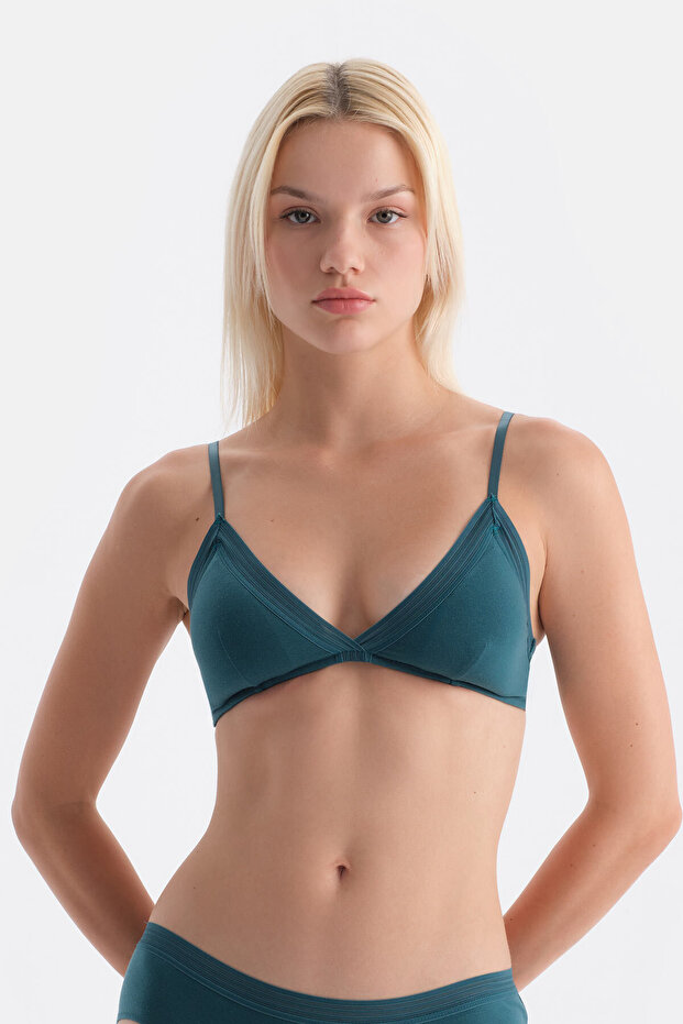 Koyu Yeşil Basic Üçgen Formlu Soft Sütyen - 1