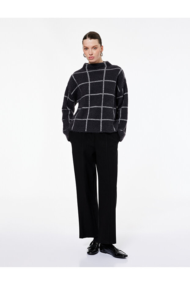 Ribbed Detailed Pocketed Sweatpants with Elastic Waistband