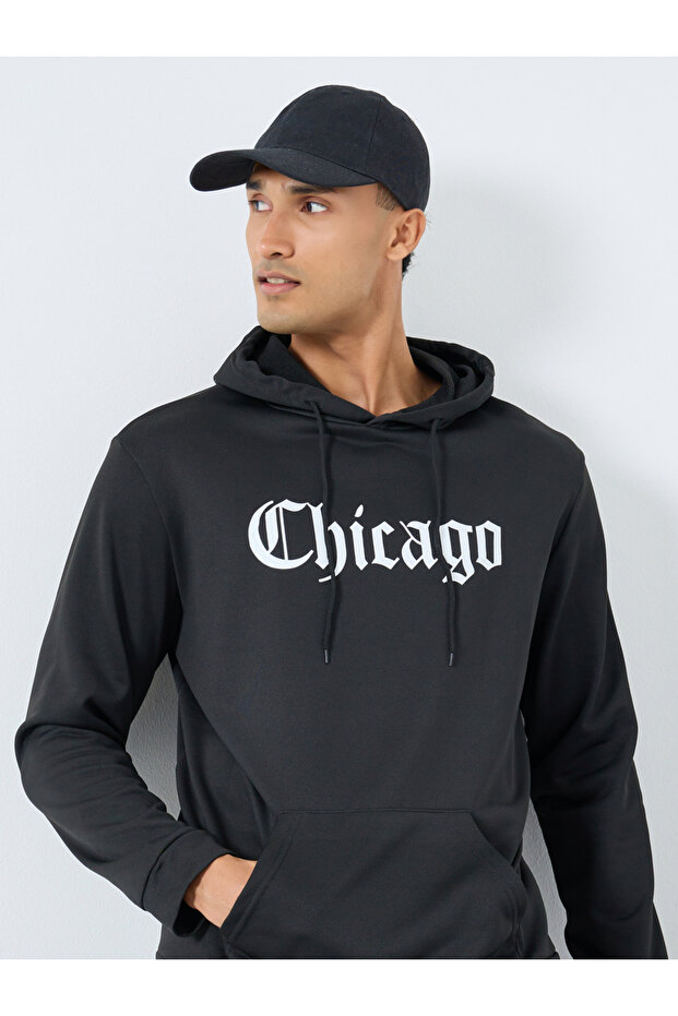Men Black Chicago Print Hoodie