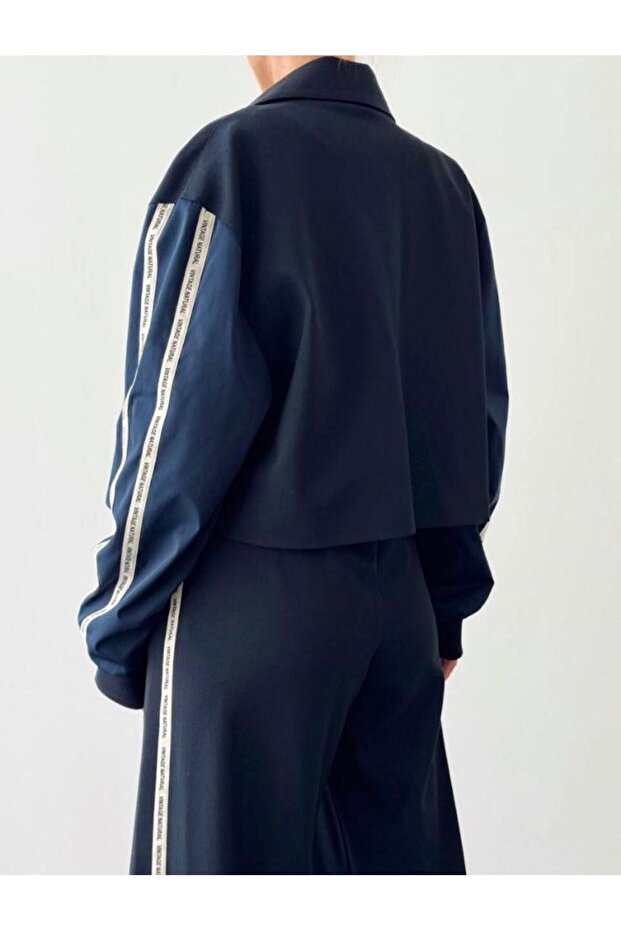 Pants Jacket Set with Striped Text Detail - 4