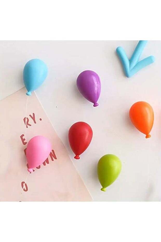 6pcs Set of Magnetic Refrigerator Balloons with Random Colors Magnetic Stickers Labels Markers Phot