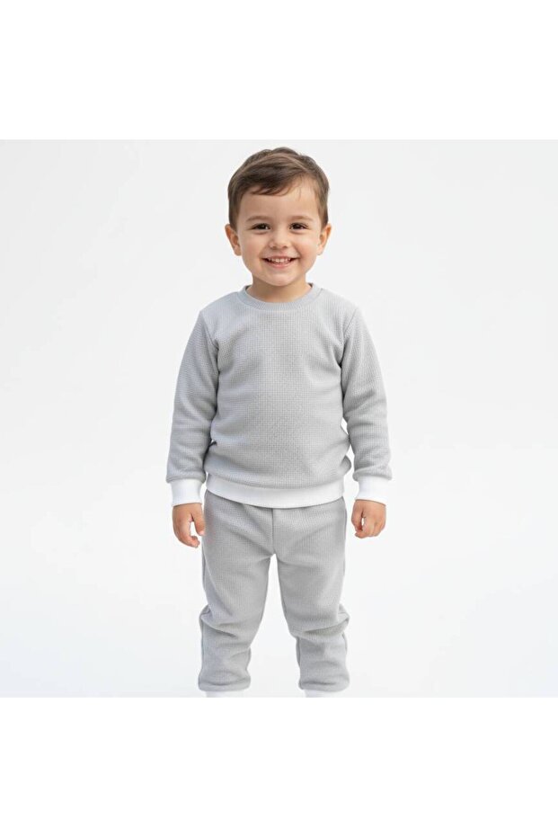 Comfortable thermal knitted baby set