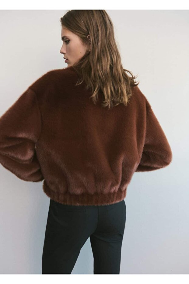 Kürk görünümlü cepli ceket - 4