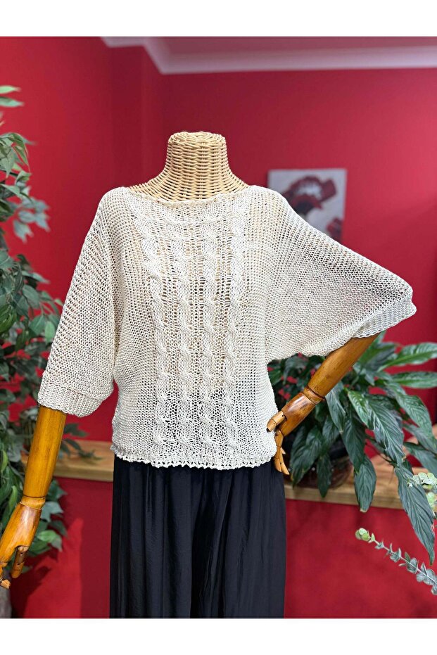 Silvery White Hair Knitwear