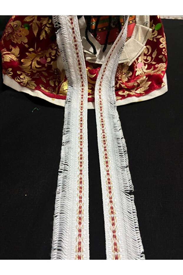 شريط حافة السجاد ذو النمط الأبيض - 2