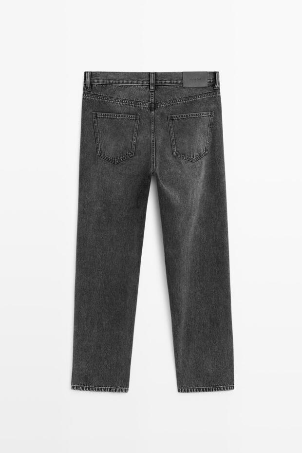 Straight fit jean - 8