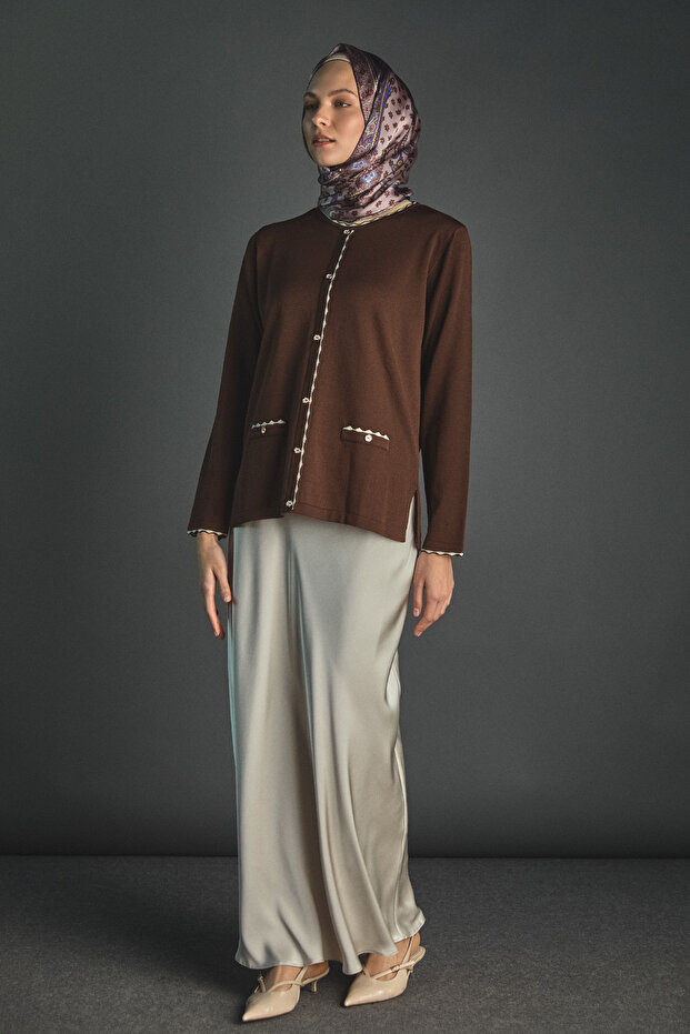 Süs Düğmeli Triko Bluz - 2