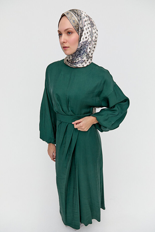 Drape Detaylı Jakarlı Elbise - 5