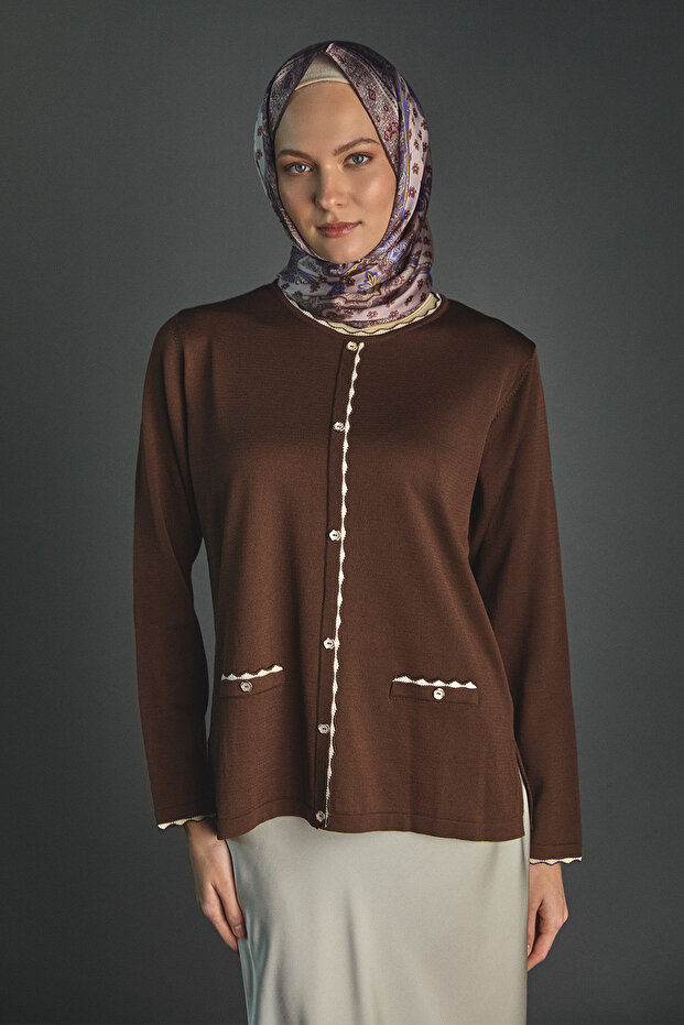 Süs Düğmeli Triko Bluz - 3