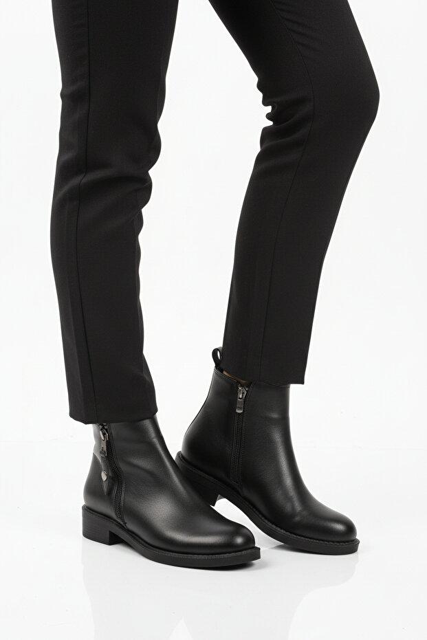 Black Leather Fleece Non-Slip Sole Women's Heeled Boots 224581 Z