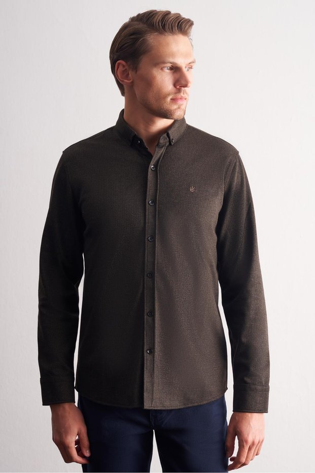 Brown Smart Button Collar Long Sleeve Pocketless Slim Fit Casual Shirt 1004255170