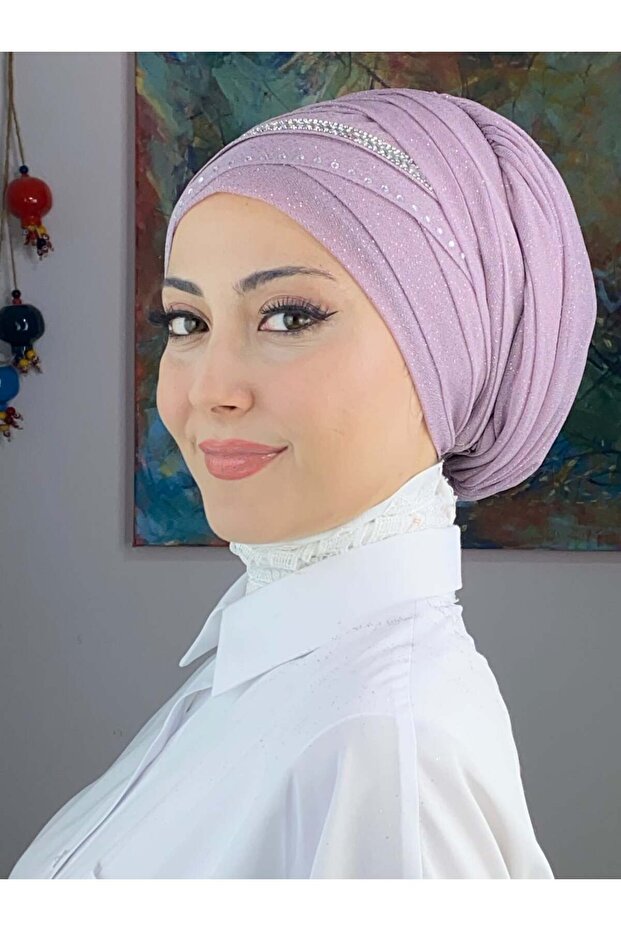 شال بون مزين بتفاصيل مخططة