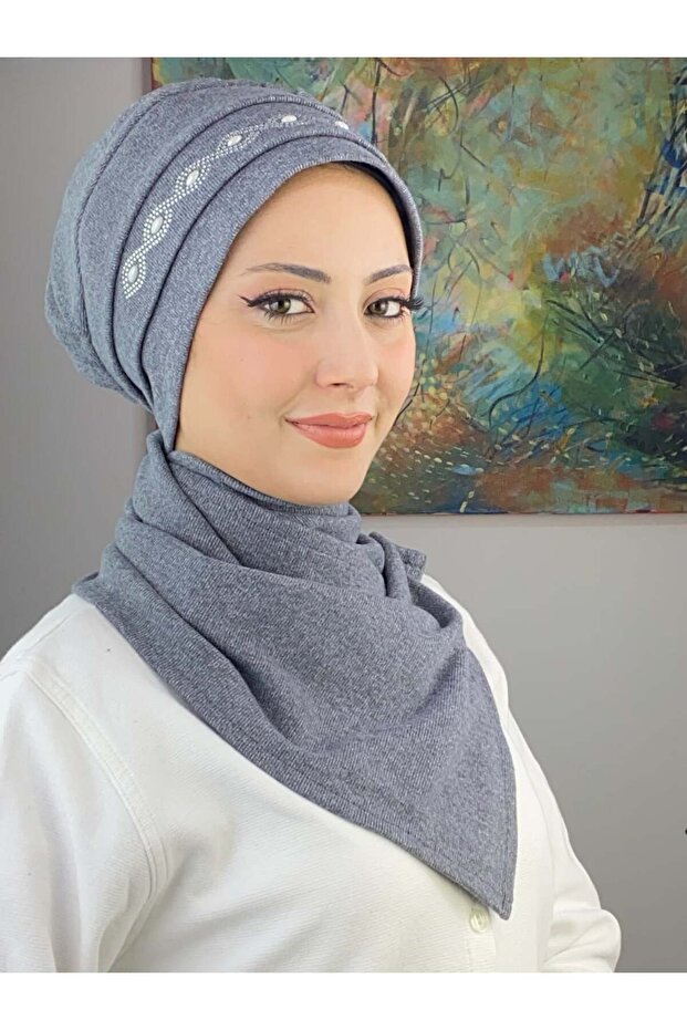 قبعة مزخرفة بنمط ثعبان اللؤلؤ من أرفا
