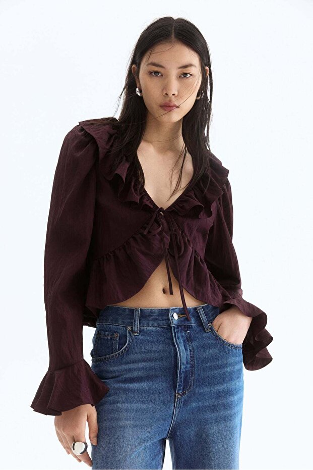Frilled blouse