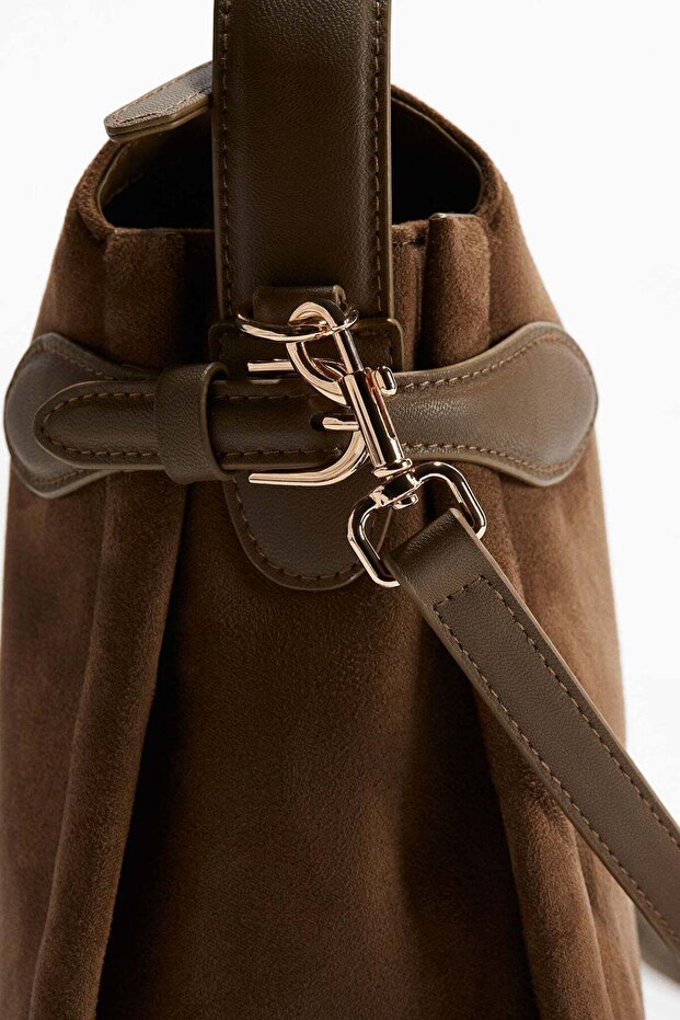 Crossbody bag