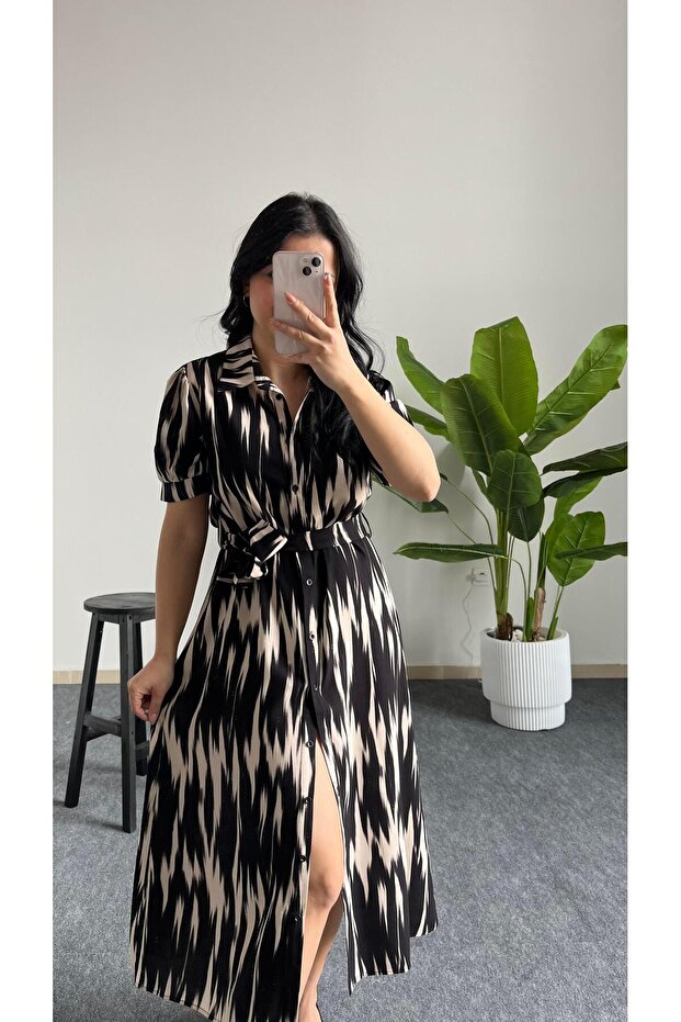 فستان ريتا بطبعة الباتيك بأزرار - أسود - 3