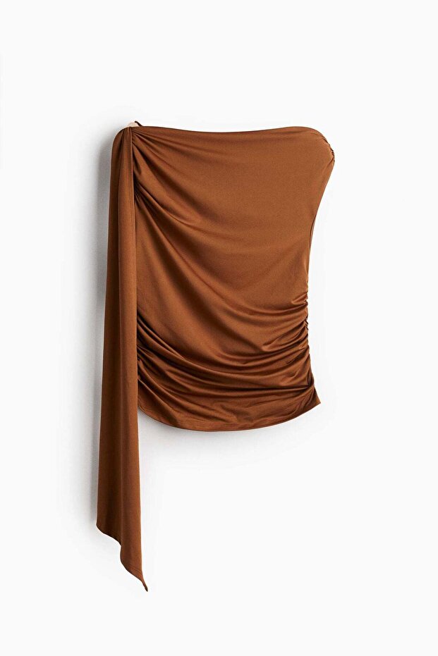 بلوزة مكشكشة بكتف واحد - 7