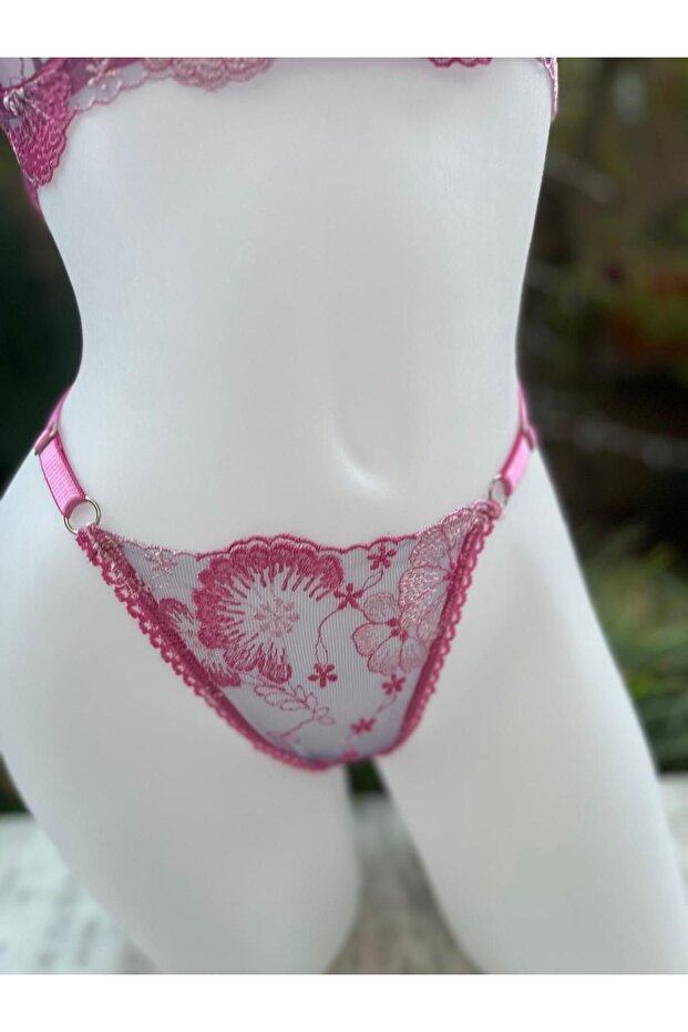 طقم ملابس داخلية شفافة بنمط وردي - 3