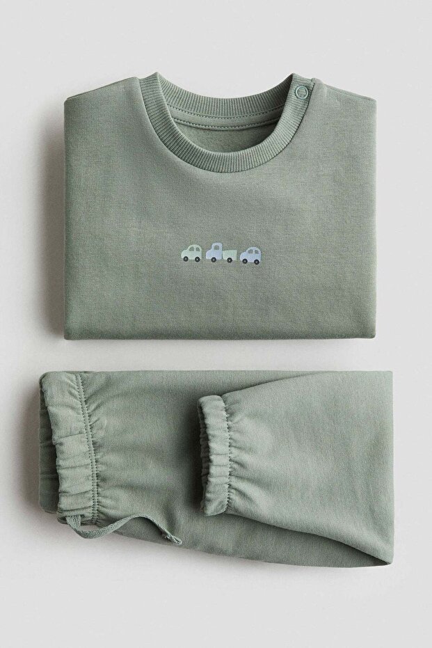 2-piece sweatshirt set - 2