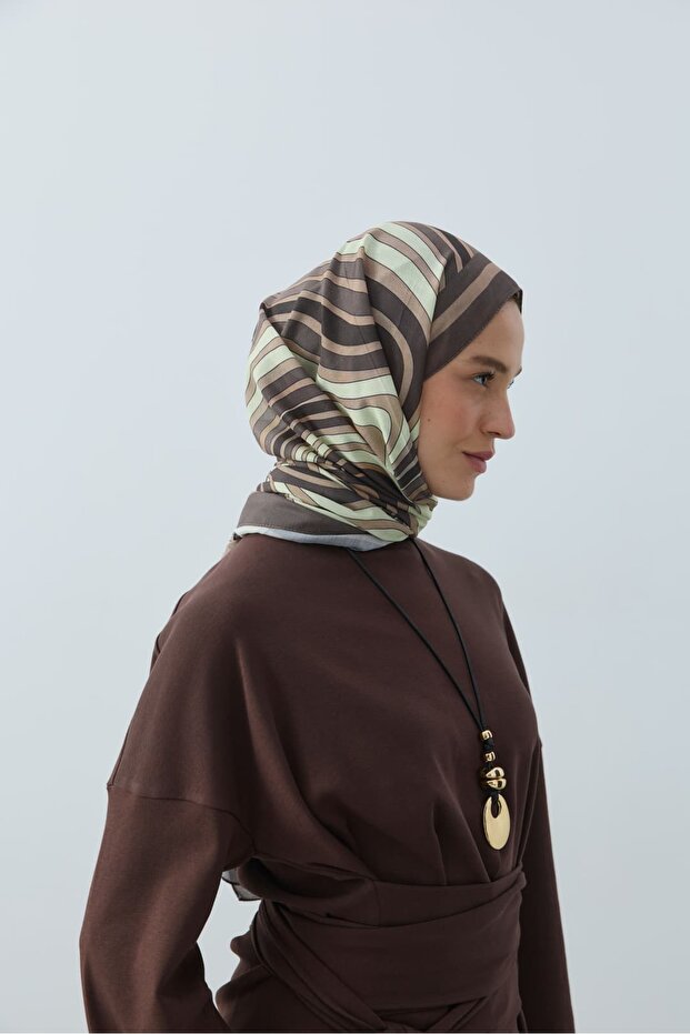 شال ويفيا دينيلينا بنمط مموج - 3