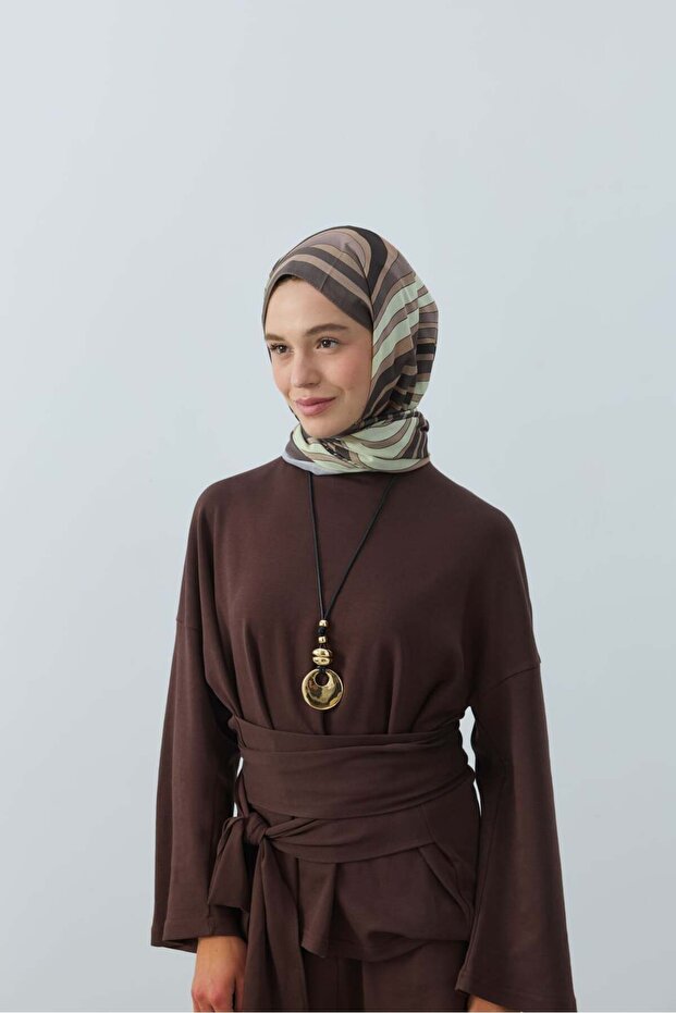 شال ويفيا دينيلينا بنمط مموج - 1