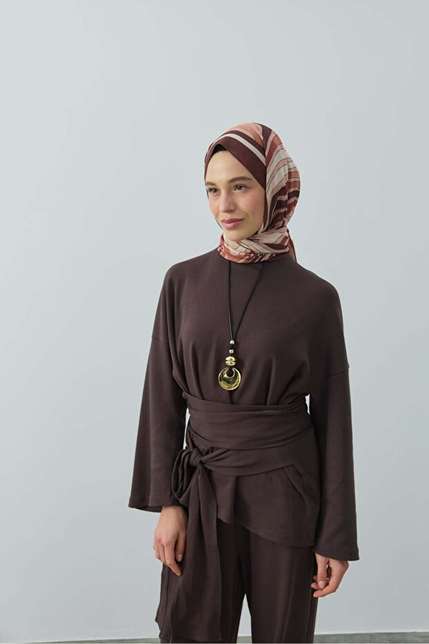 شال ويفيا دينيلينا بنمط مموج - 1