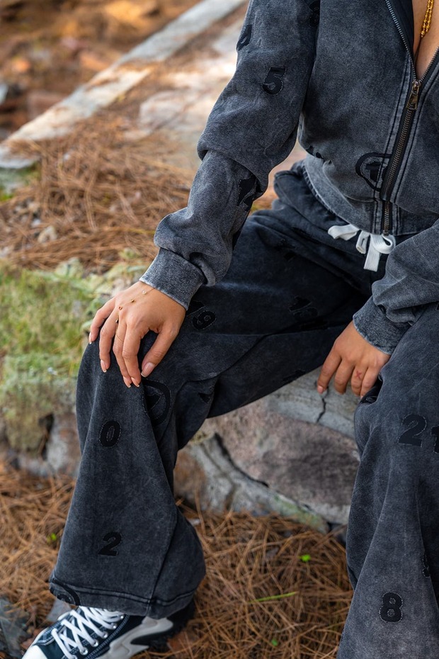 NEVER MIND OVERSIZE - 2