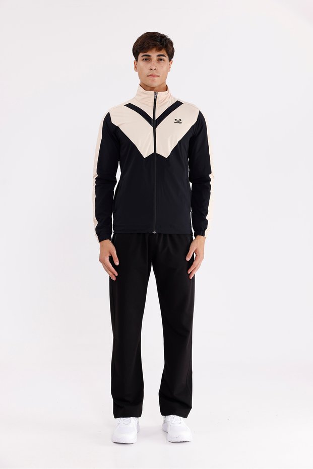 Color block, lightweight, zippered comfort fit sports top