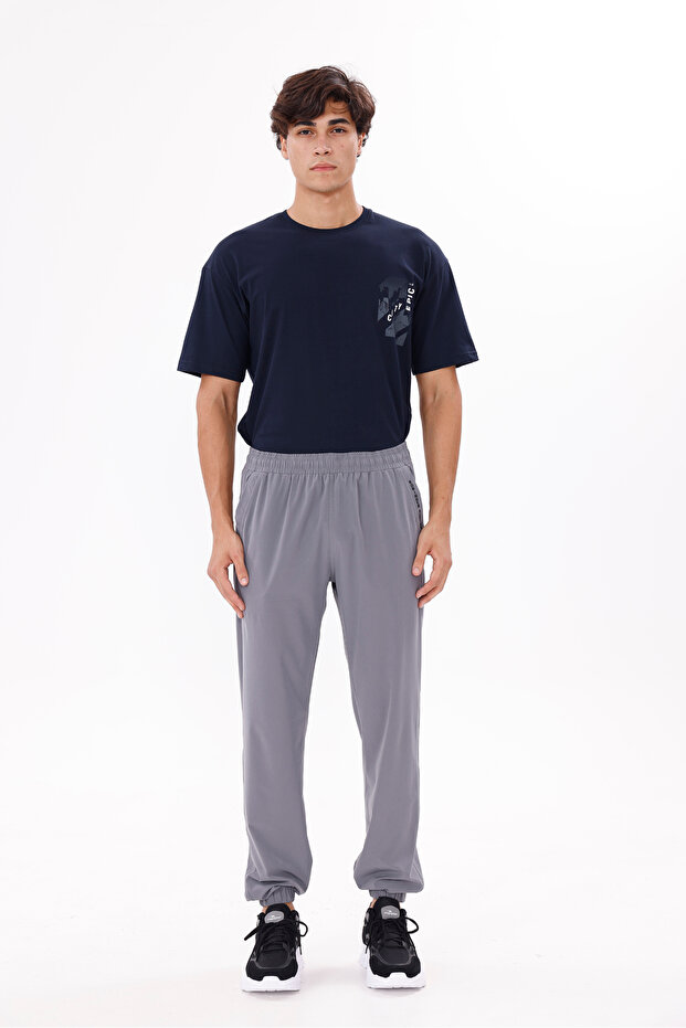 بنطال رياضي مرن ومريح مع جيوب جانبية وحزام قابل للتعديل - 1