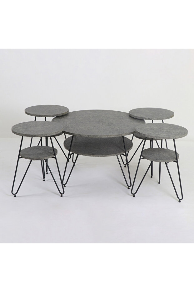 A set of coffee tables with a modern and practical design - 1