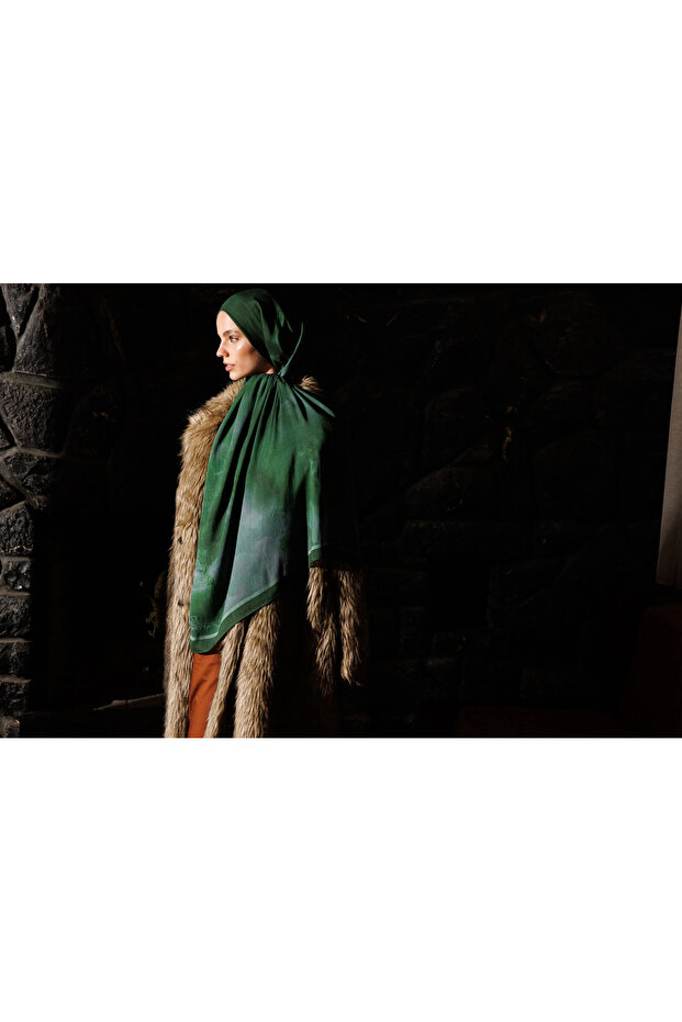 Emerald Moreal Pattern Ramie Shawl - 4