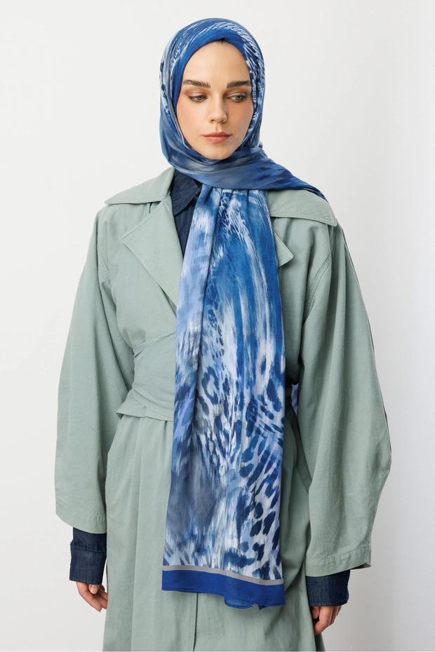 Indigo Leopard Pattern Ramie Shawl - 4