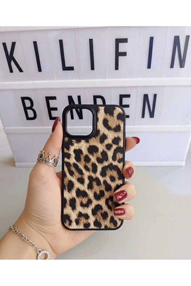 حافظة آيفون 15 برو ماكس بنمط الفهد - 1