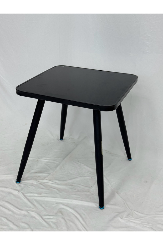 طاولة كافية - 1