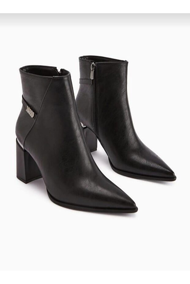 Kışlık kadın bot - 2