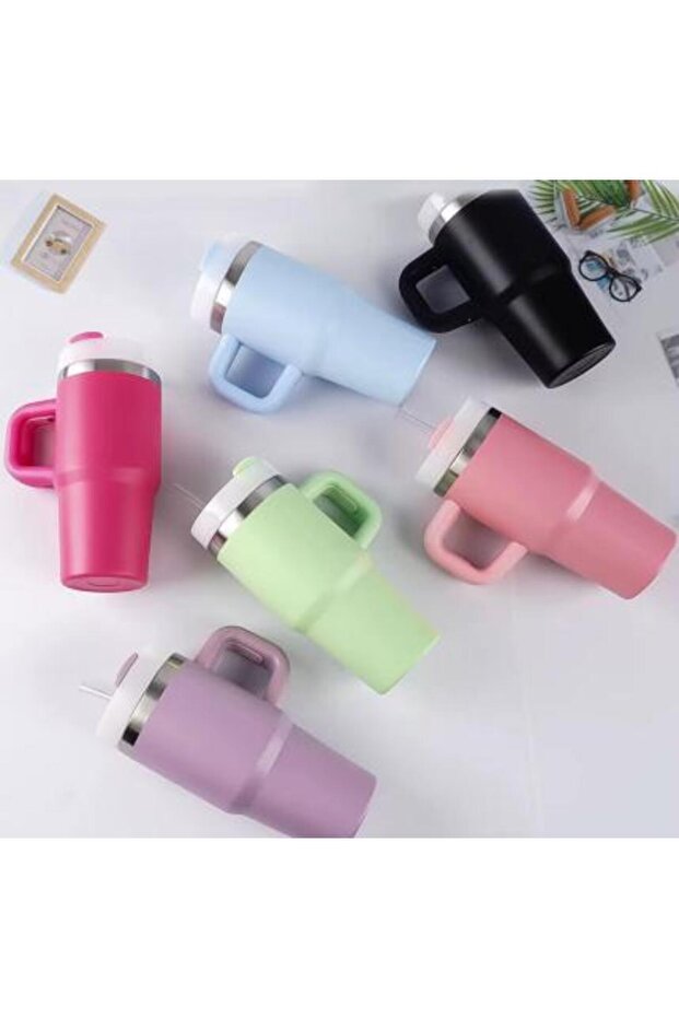 STANLEY MEDIUM SIZE CONTAINER - 1