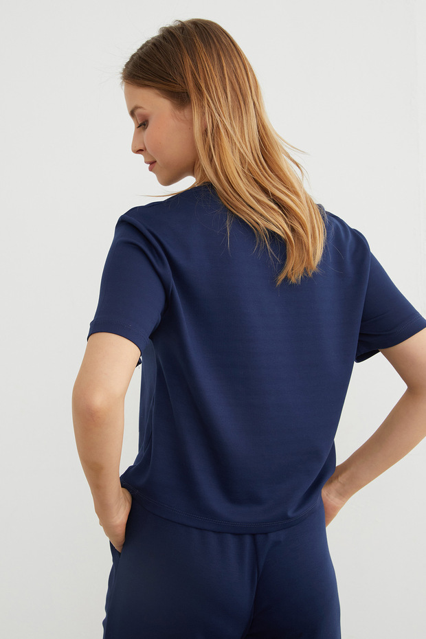 Basic Bisiket Yaka Modal Tişört - 6