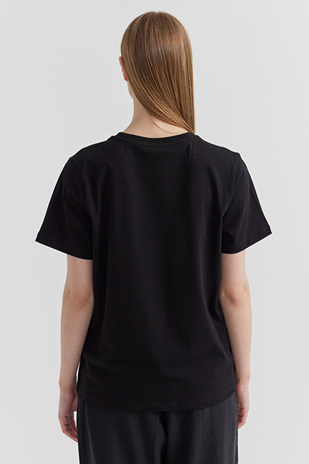 Kadın V Yaka Basic T-shirt - 4