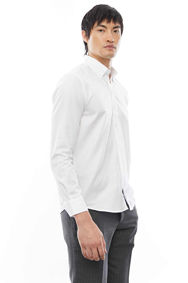 قميص مريح بأزرار على الياقة - 3